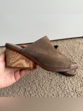 Vince Brown Suede Open-Toe Wood Block Heel Mules